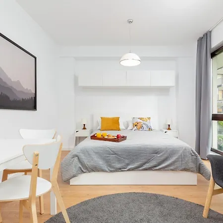 Westfield Arkadia Burakowska By Renters Apartment Warsaw