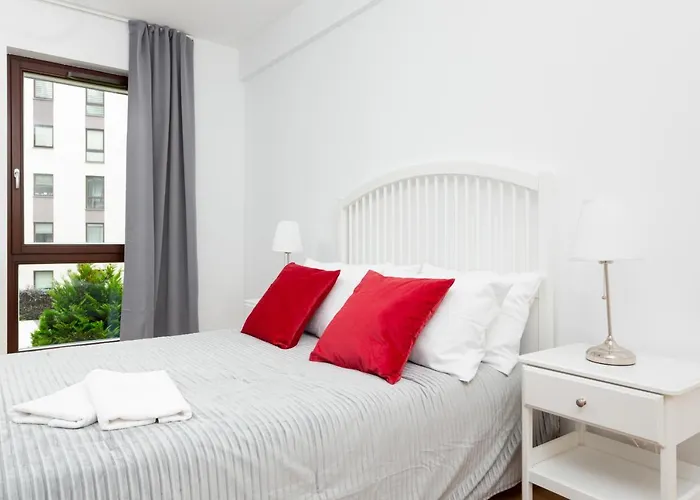 Westfield Arkadia Burakowska By Renters Apartman Varsó